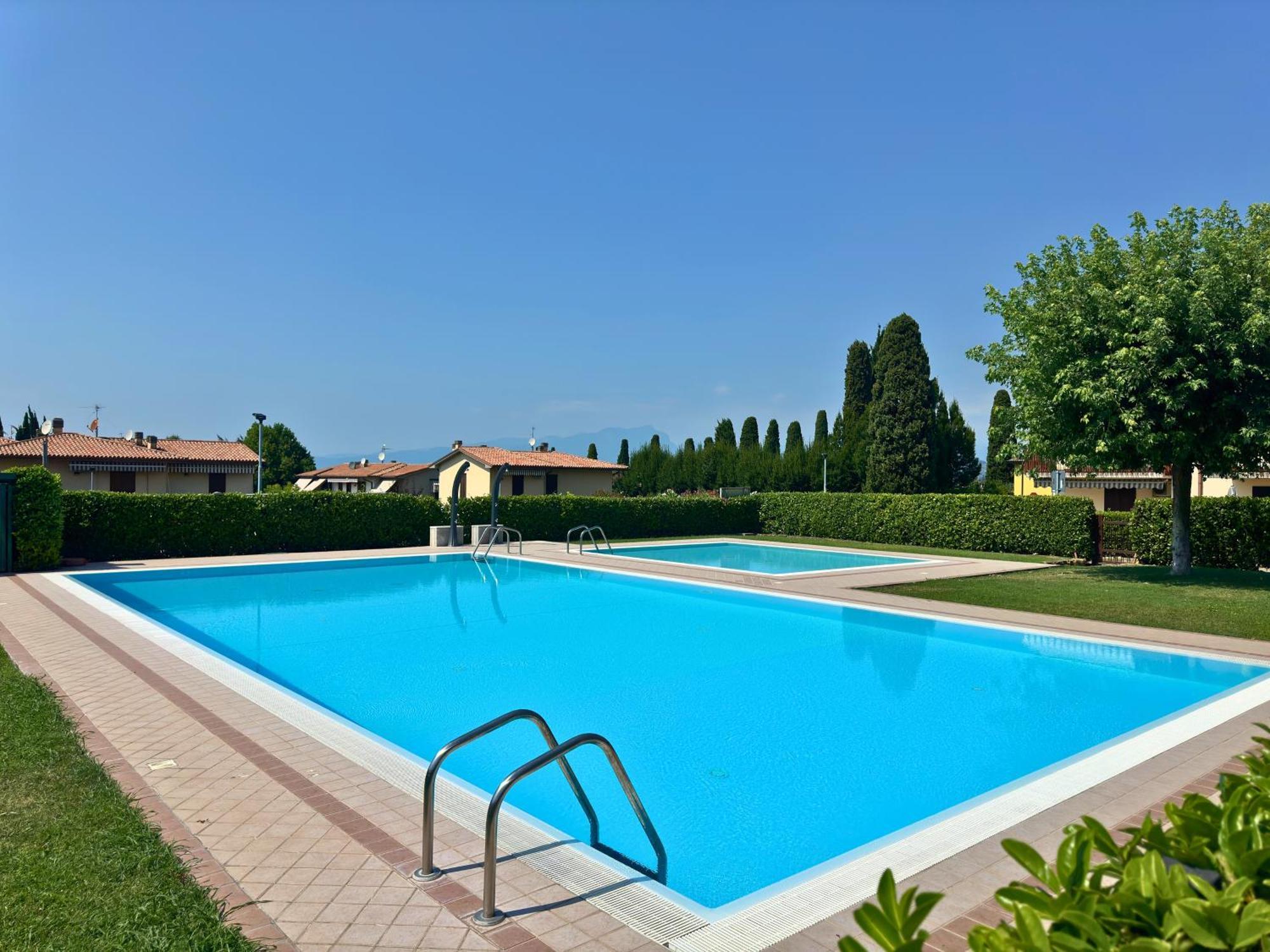 Incanto - Pools E Garden